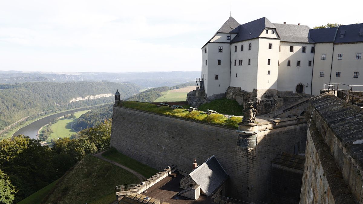 Saský Königstein: Nedobytná horská pevnost nad údolím Labe